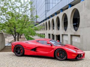  Lewis Hamilton  Ferrari La Ferrari Aperta